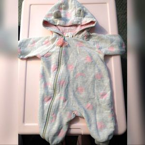 Jessica Simpson baby 0-3 zip up